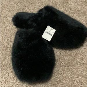 Jcrew fuzzy slippers - NWT